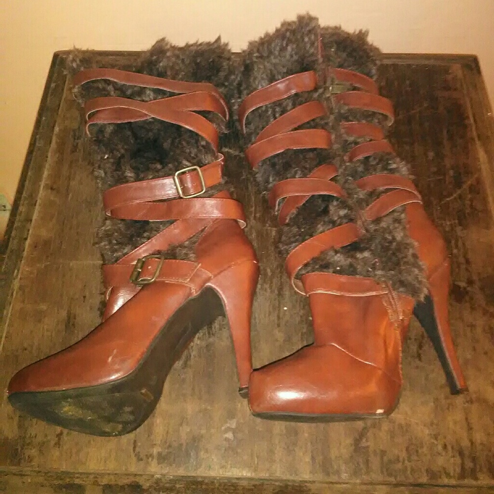 Shawna fur boots